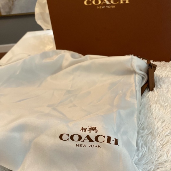 NWT Coach Scout Hobo shoulder / crossbody bag - Picture 10 of 11